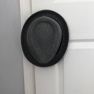 Free authority dress hat